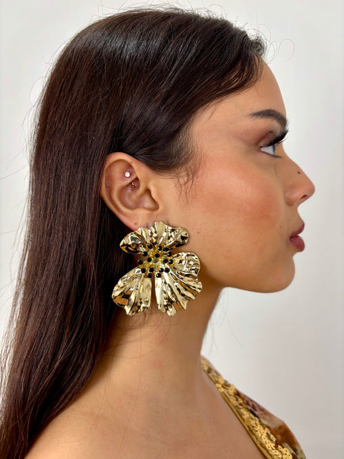 Big gold flower