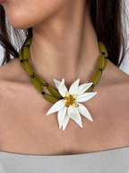 Collier Flower